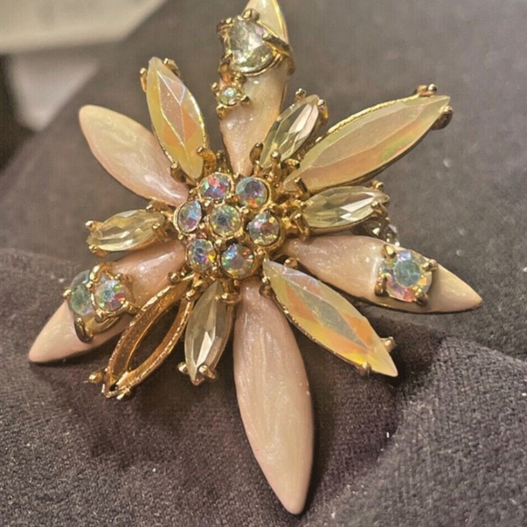 Erickson Beamon Rocks Statement Flower Ring Size 6 #205217186708 - Picture 6 of 6